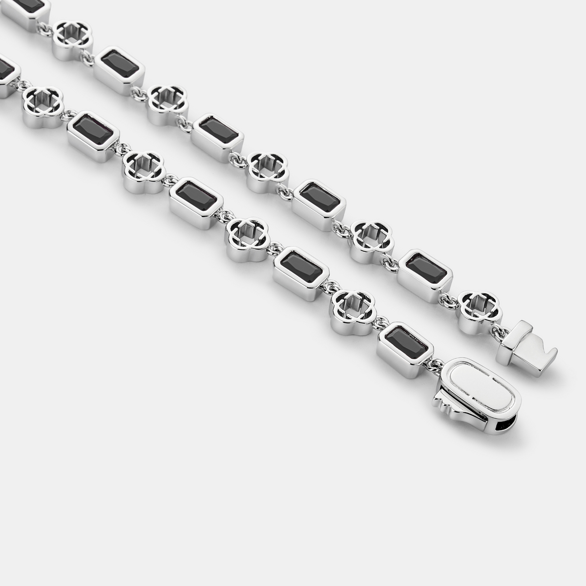 Onyx Gemstone Clover Bracelet (Silver)