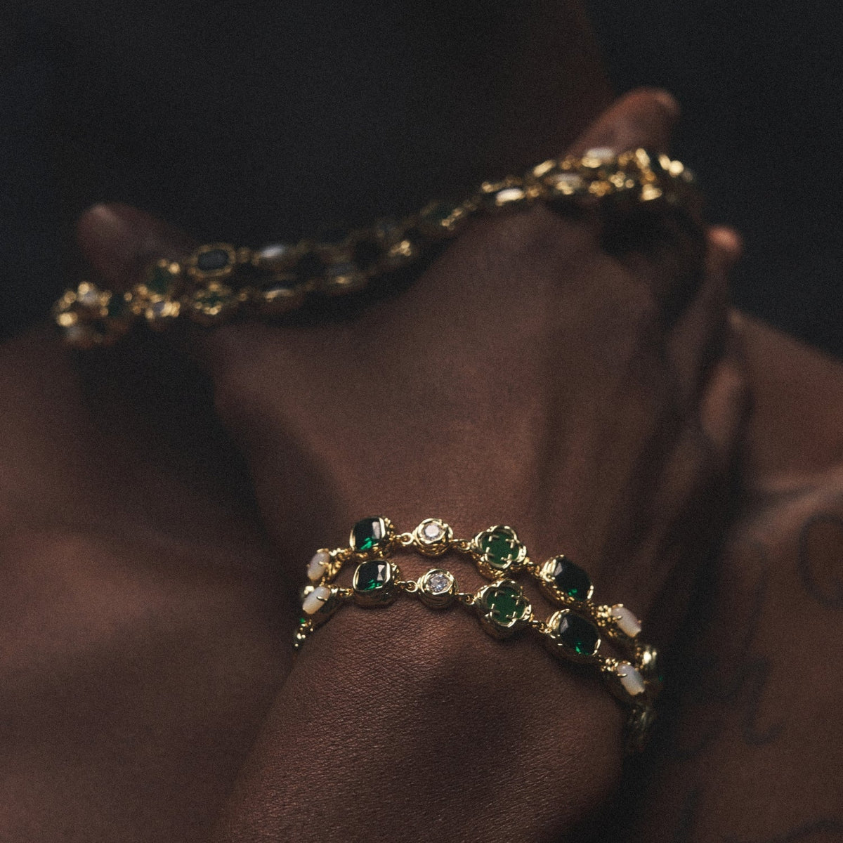 Melted Emerald Gemstone Bracelet (Gold)