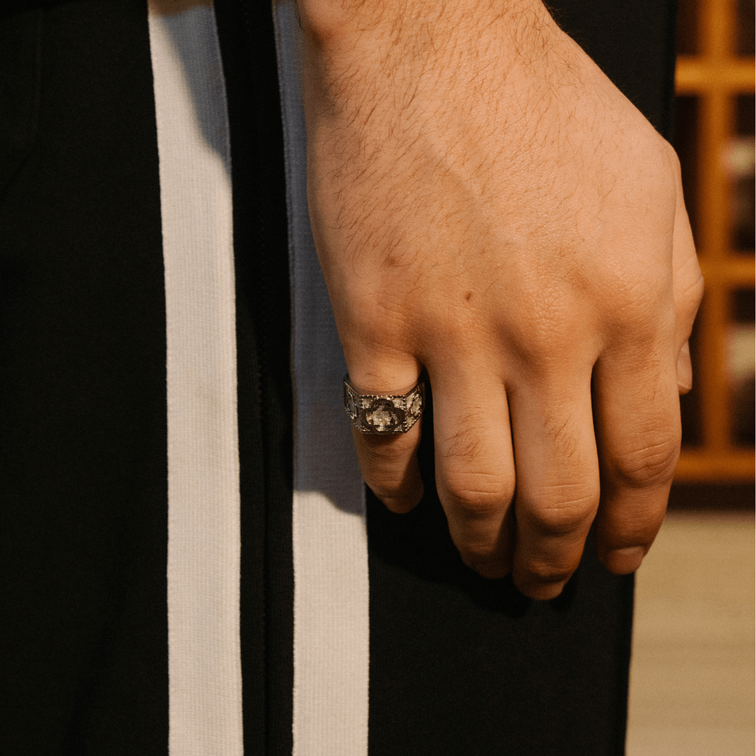Clover Sovereign Ring (Silver)